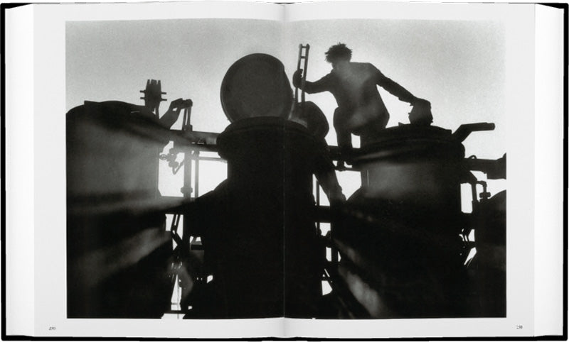 Sebastião Salgado: Workers