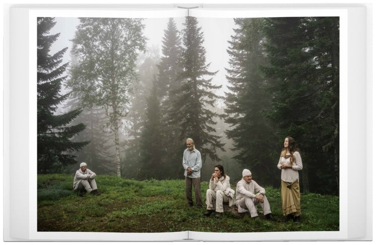 Jonas Bendiksen: The Last Testament