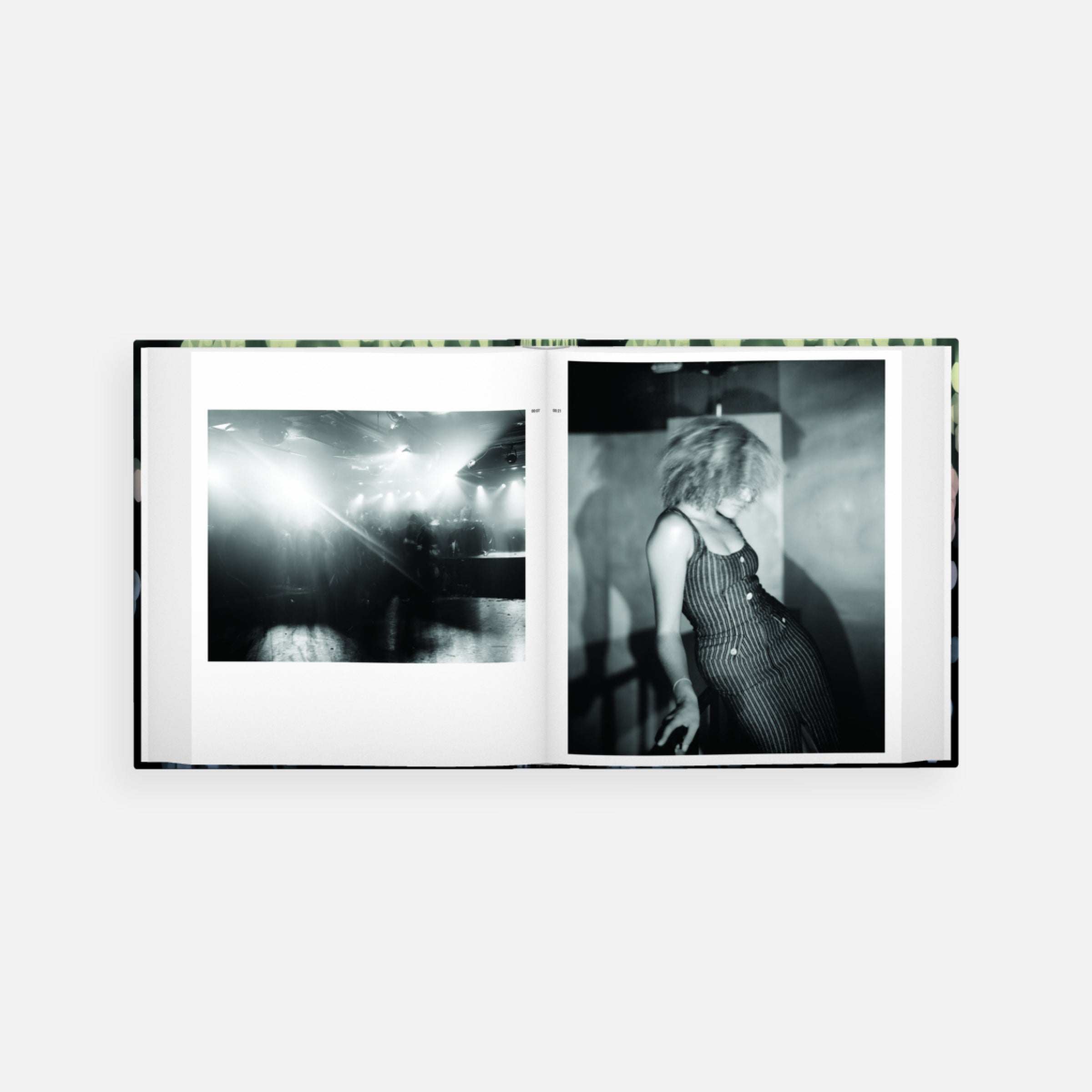 Richard Renaldi: Manhattan Sunday