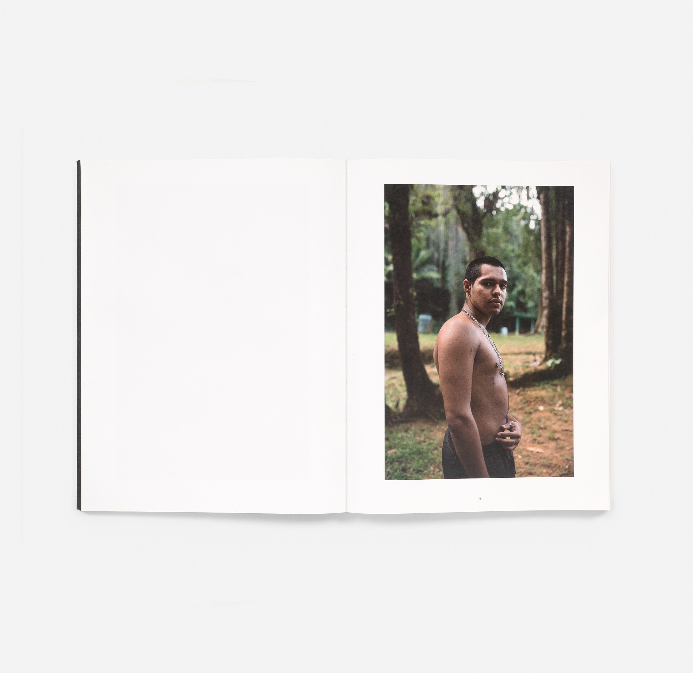 Elle Pérez: Devotions