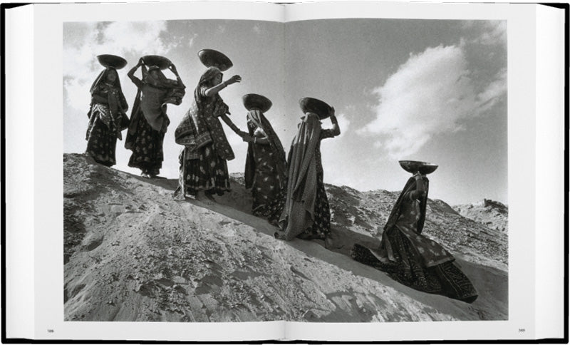 Sebastião Salgado: Workers