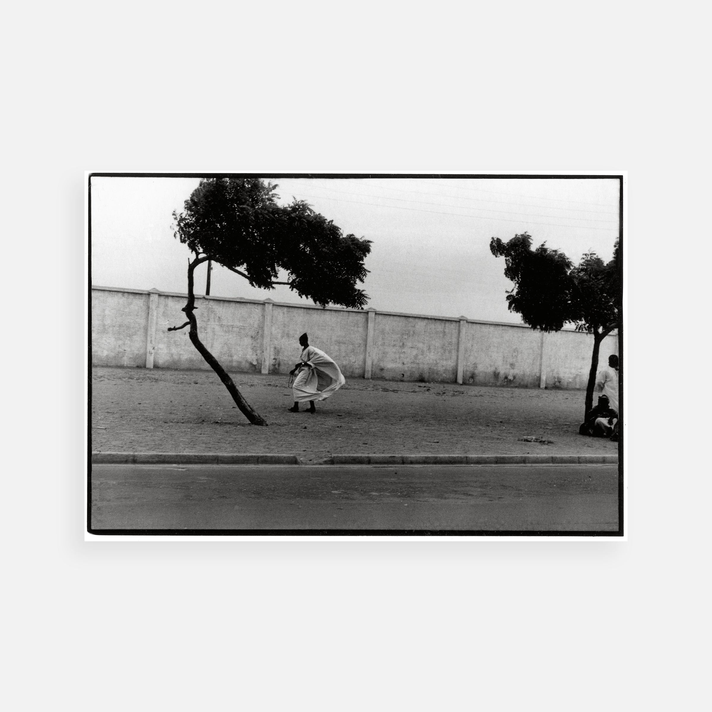 Ming Smith: Dakar Roadside with Figures, Senegal, 1972